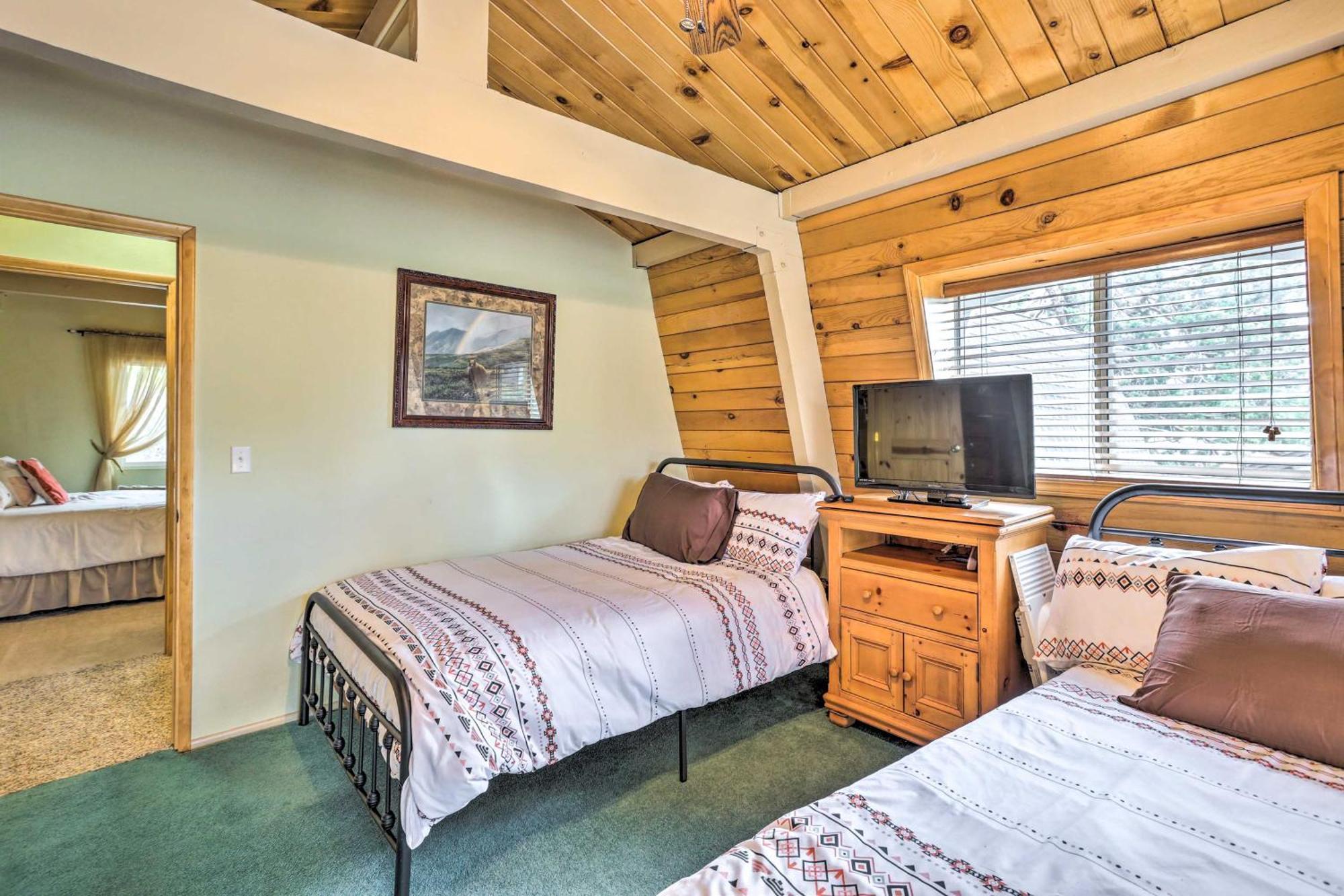 Vila Chateau Foret In Big Bear With Hiking Trail Access Big Bear City Exteriér fotografie